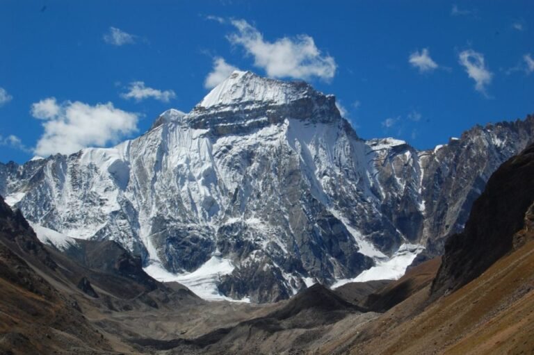 Adi Kailash mountain, Uttarakhand u2014 Photo: Wikimedia Commons contributors (CC BY-SA)